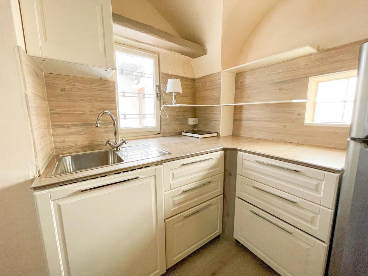 Monolocale A 50 Metri Dal Mare Apartment Celle Ligure Exterior photo